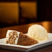 Carrot Cake wit Ice Cream
