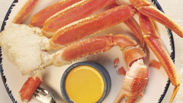 Wild-Caught Snow Crab Legs