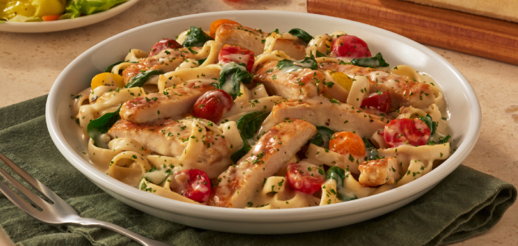 ¡NUEVO! Creamy Garlic con Pollo a la Parilla